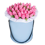 Шляпная коробка с розовыми тюльпанами
